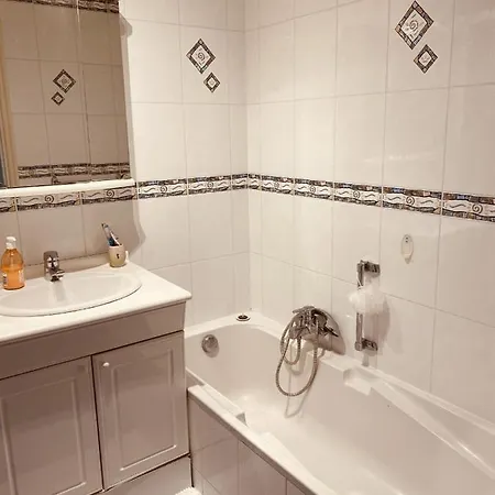 Grand Pin Two Bedrooms カンヌ