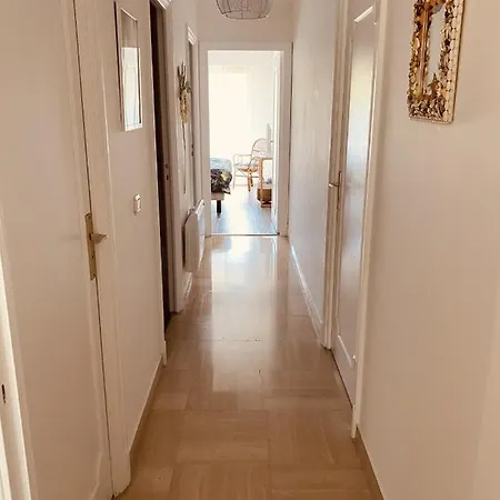 Grand Pin Two Bedrooms *